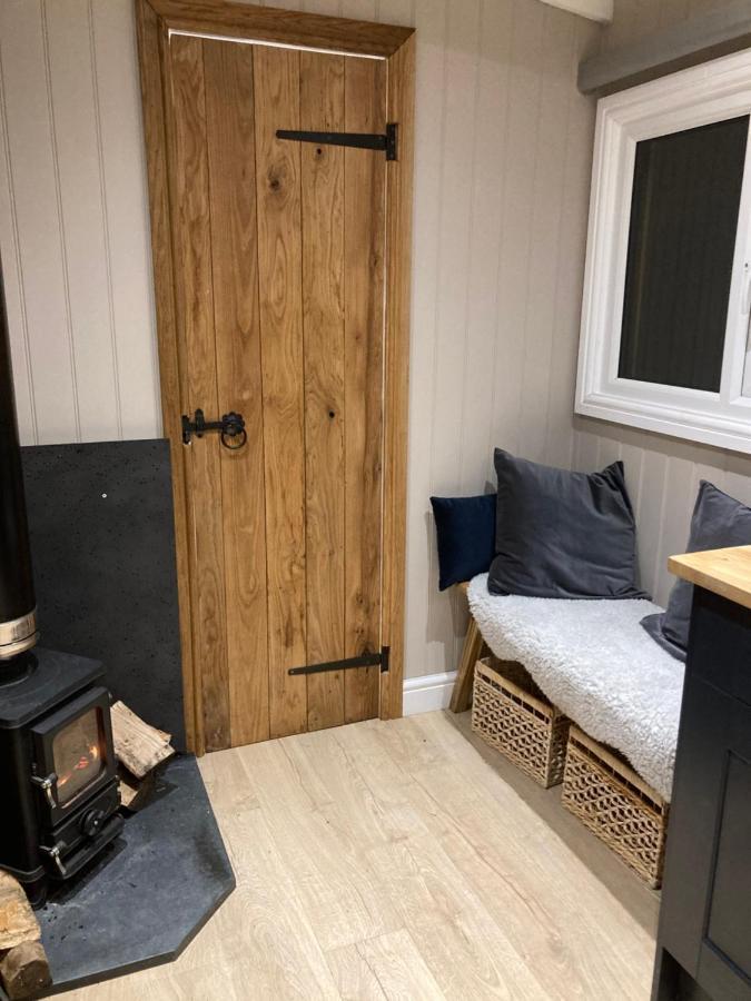 Herdwick Shepherd Hut 埃克塞特 外观 照片